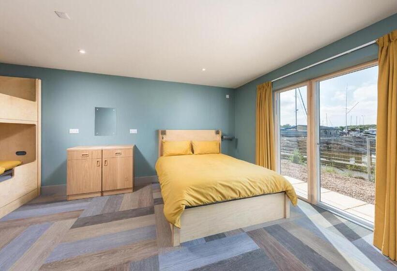 Семейный Номер, Radcliffes Lodge