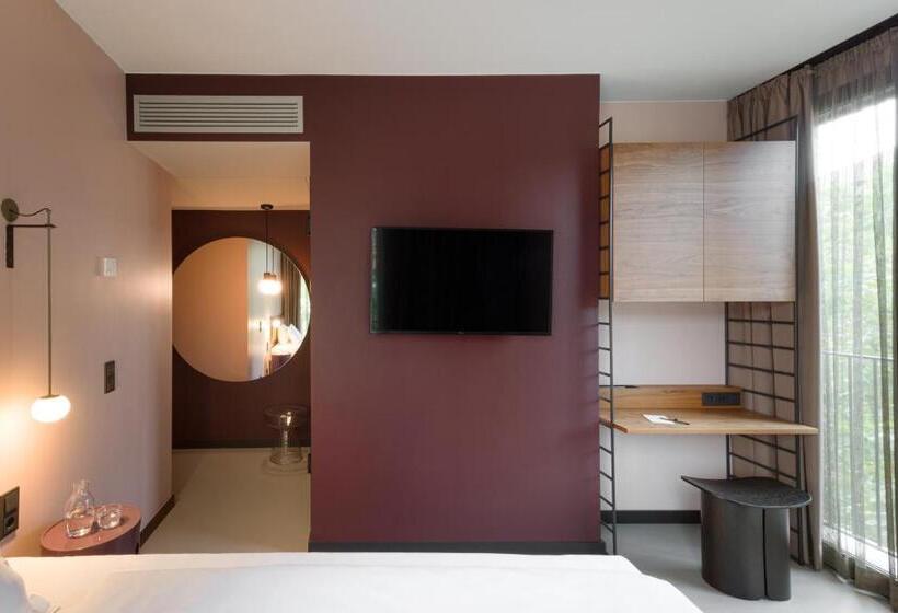 اتاق استاندارد, Emilu Design