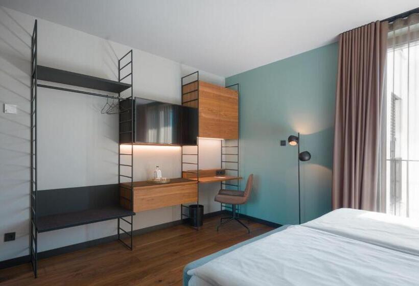 اتاق استاندارد, Emilu Design