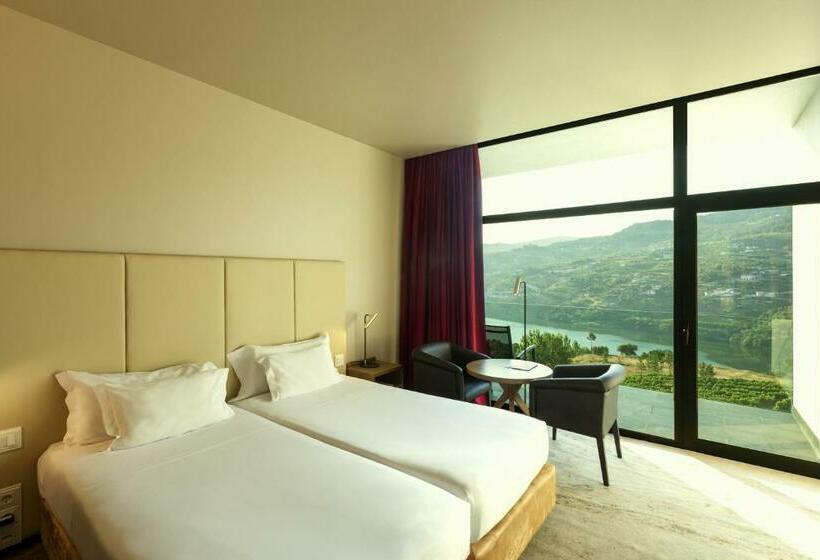 Номер Стандарт Вид на Реку, Douro Palace Hotel Resort & Spa