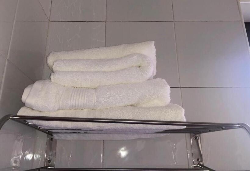 اتاق استاندارد, Hostal Sant Pau