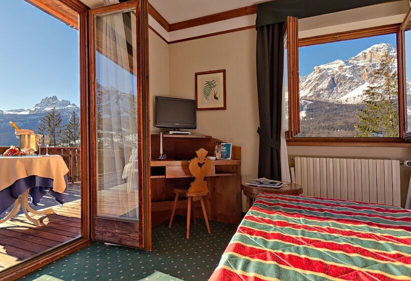 Люкс, Boutique Hotel Villa Blu Cortina D Ampezzo