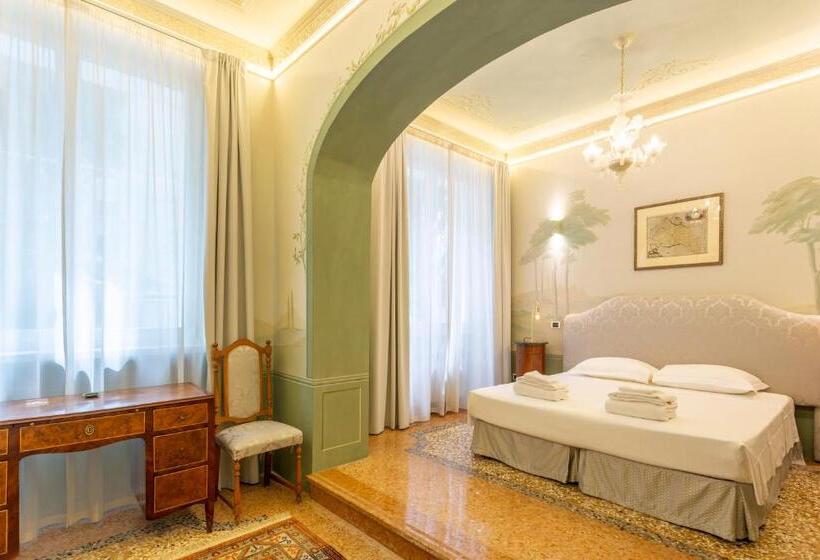 سوییت اجرایی, Villa Tortorelli