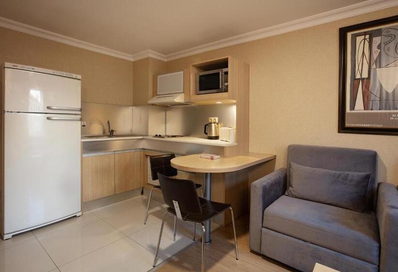 スタンダード４人部屋, Gallery Residence & Hotel Nişantaşı