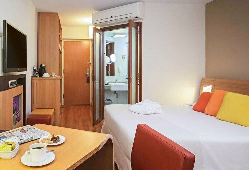 Номер Executive, Novotel Lima San Isidro