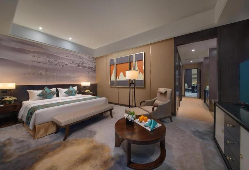 Президентский Люкс, Shenyang Huaqiang Novlion