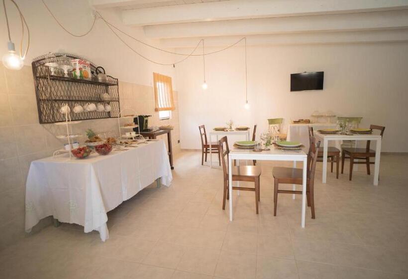 Номер Стандарт Вид на Сад, B&b La Ferula
