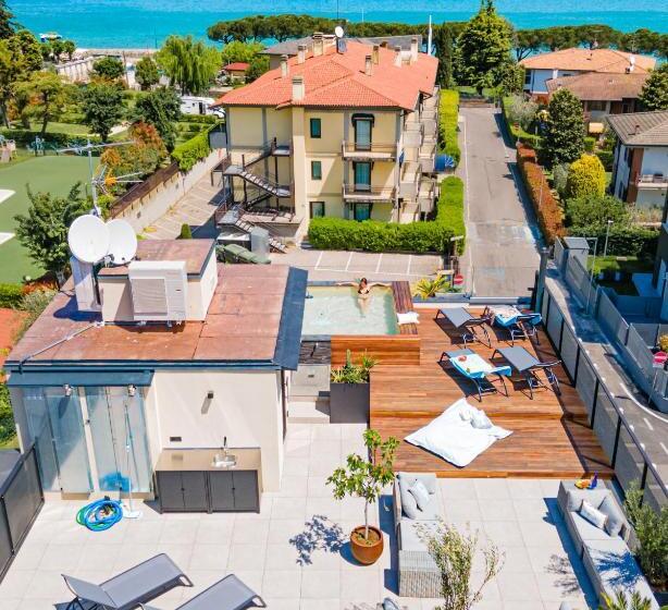 豪华房间, Plaza Lago Di Garda