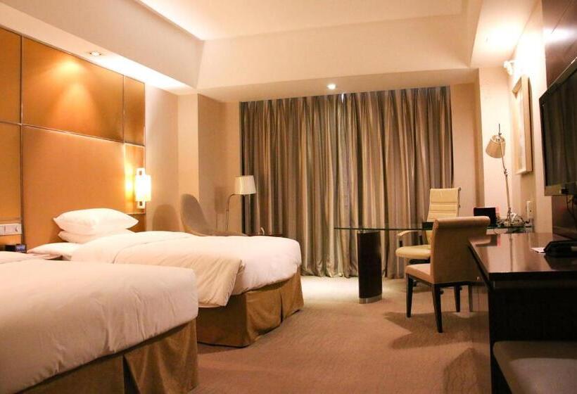 Номер Superior, Crowne Plaza Yantai Sea View, An Ihg