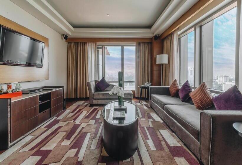 سوئیت با تخت بزرگ, Intercontinental Saigon, An Ihg