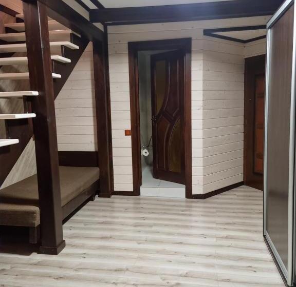 Семейный Полулюкс, Chorna Skelya Resort & Wellness