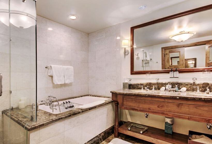 Junior Suite, The Arrabelle At Vail Square, A Rockresort