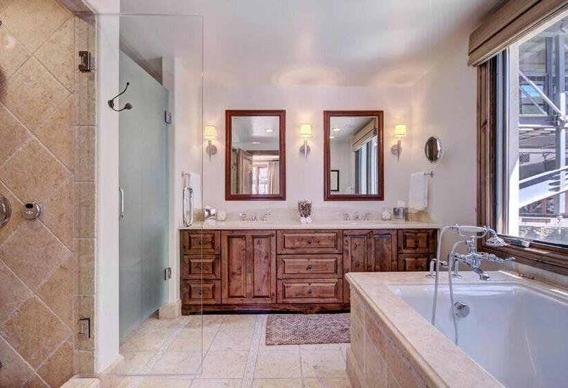Apartament 2 Sypialnie, The Arrabelle At Vail Square, A Rockresort