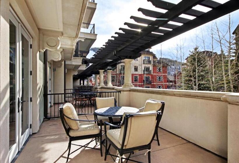 Junior Suite, The Arrabelle At Vail Square, A Rockresort