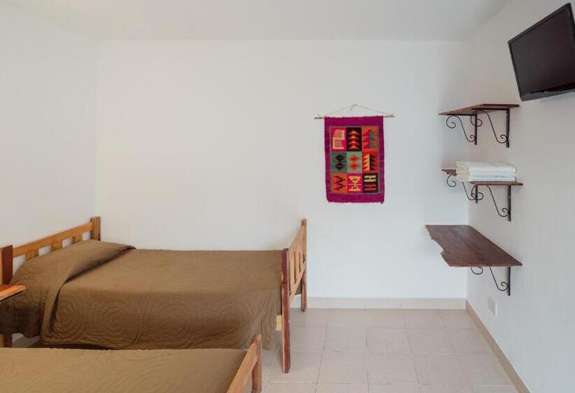 اتاق استاندارد سه نفره, Aires De Cafayate