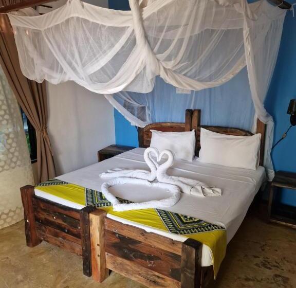 Номер Deluxe Вид на Бассейн, Villa Kumi