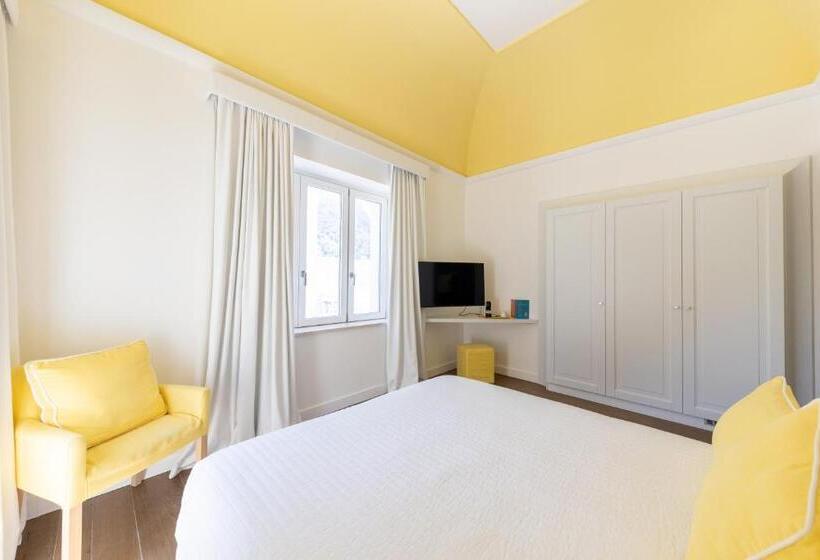 غرفة قياسية مطلّة علي الحديقة, Casa Dani Capri