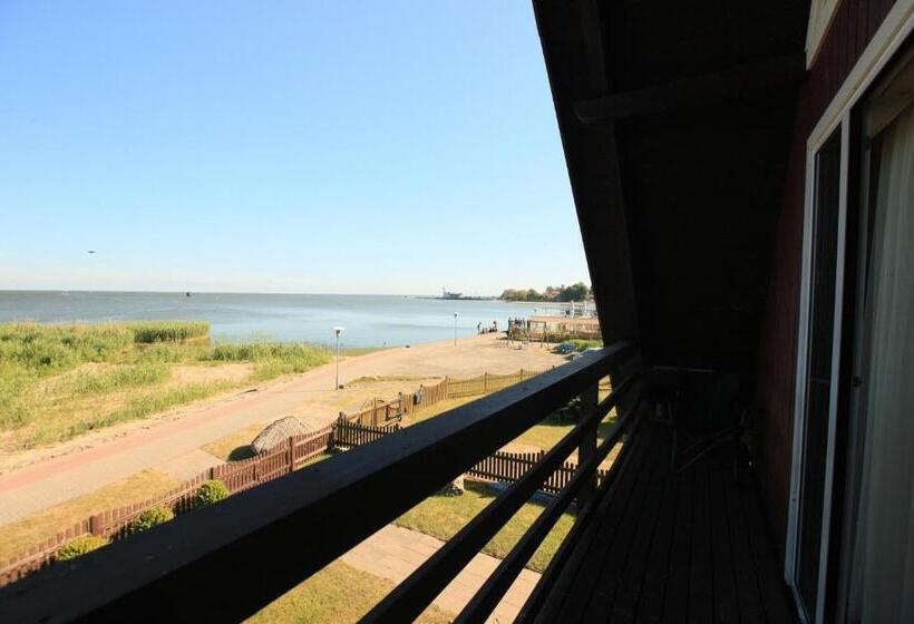 1 Bedroom Apartment Lake View, Vila Neringa