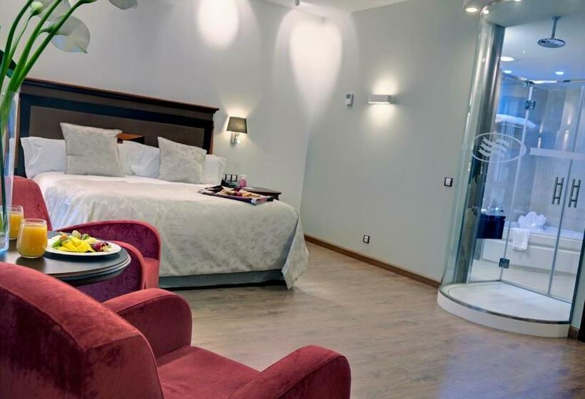 Suite Cama King, Crowne Plaza Madrid Airport