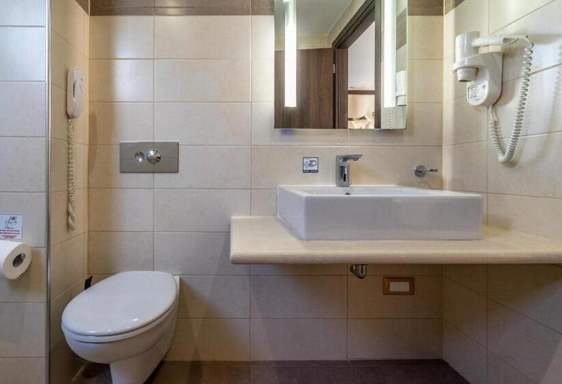 Люкс, Ladiko Suites   Faliraki