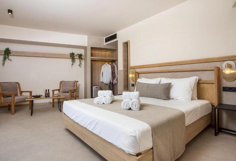 Люкс с Бассейном, Ladiko Suites   Faliraki