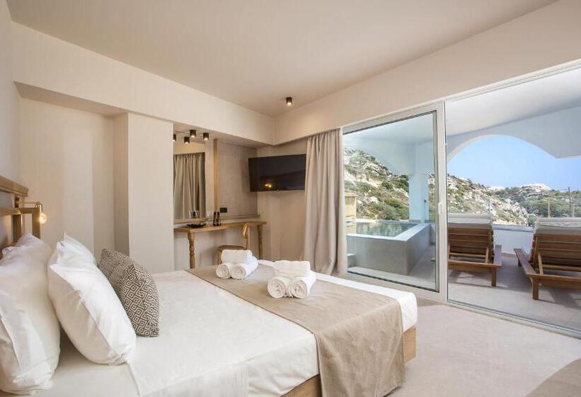 Люкс с Бассейном, Ladiko Suites   Faliraki