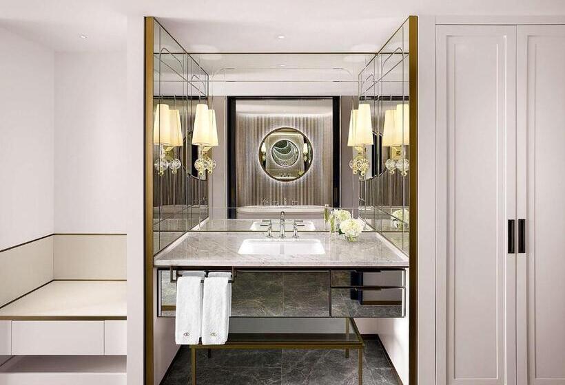 Номер Deluxe Вид на Озеро, Sofitel Ambassador Seoul Hotel & Serviced Residences