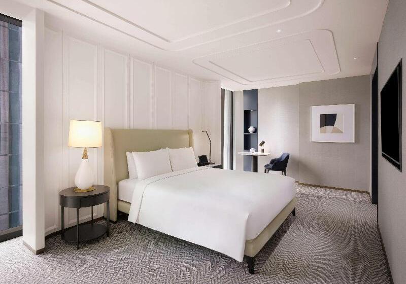 Номер Клуб Кровать Кинг, Sofitel Ambassador Seoul Hotel & Serviced Residences
