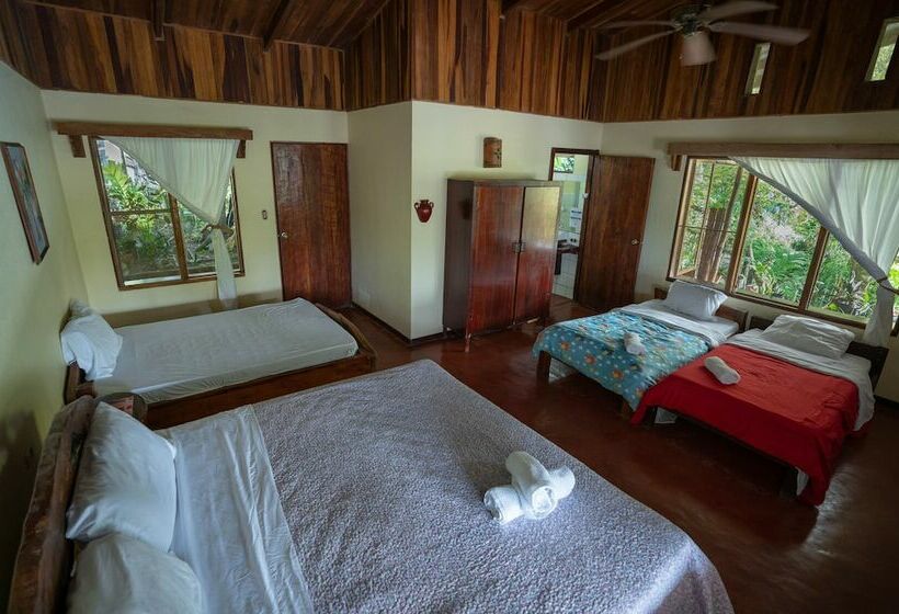 חדר סטנדרט מותאם לאדם עם מוגבלויות, Princesa De La Luna Ecolodge