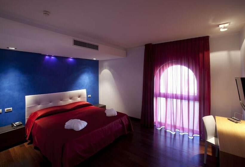 سوییت, Arthotel & Park Lecce