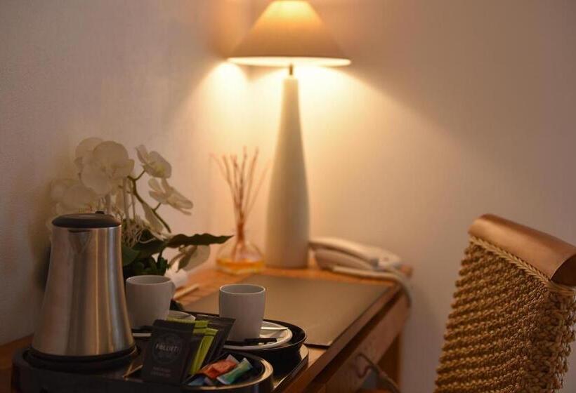 2 Bedroom Suite with Balcony, Hôtel A Casa Di Maria Cicilia
