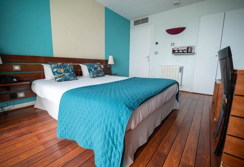 Номер Комфорт Вид на Море, Logis Hotel   La Petite Rade