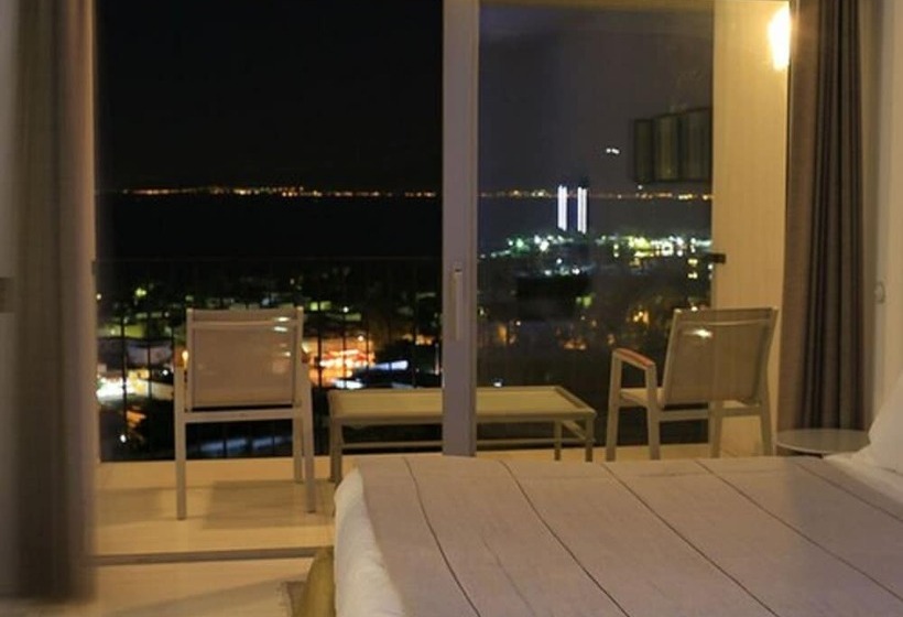 סוויטת ג'וניור, Villa Didon
