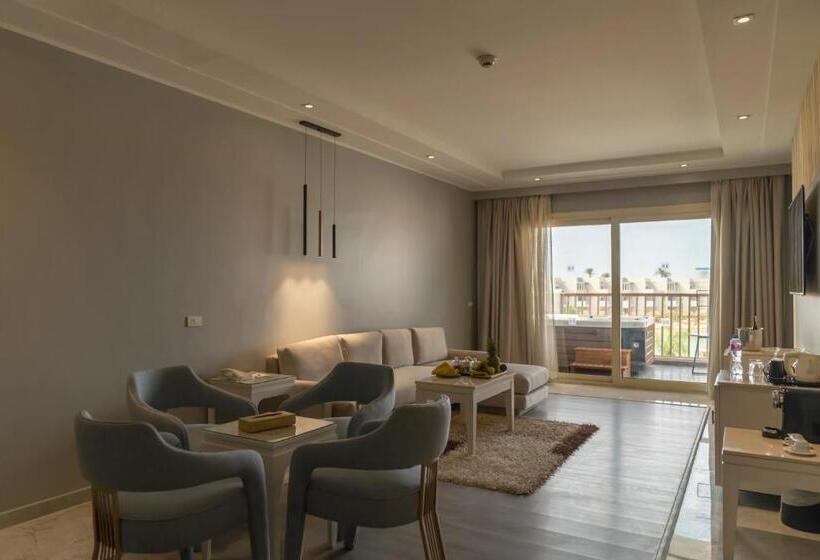 سوییت اجرایی, Sunrise Crystal Bay Resort Grand Select