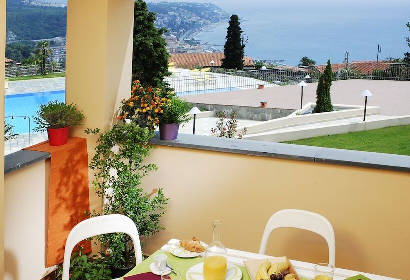 آپارتمان 1 خوابه با چشم‌انداز دریا, Residence Villa Beuca