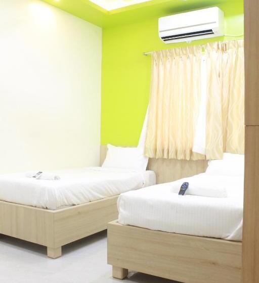 Economy Zimmer, Jfive Residency