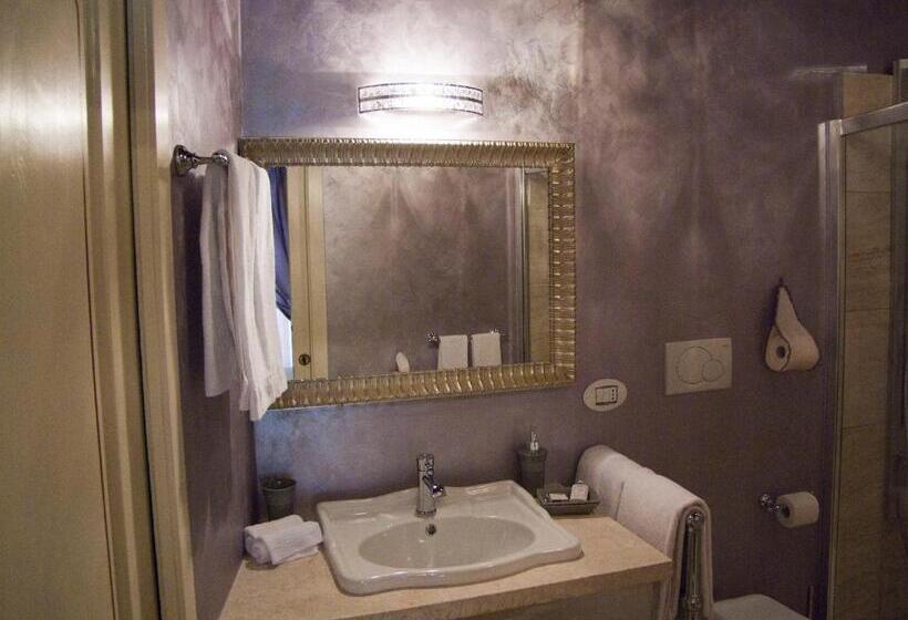 キングサイズベッドのスタンダードルーム, B&b San Nicolò