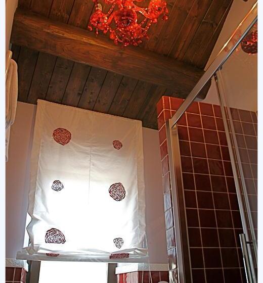 غرفة قياسية مزوَّدة بشُرفة, B&b San Nicolò