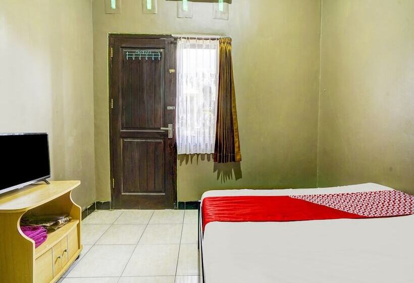 Номер Deluxe, Oyo Ii3676 Wisma Al-fahmi Syariah