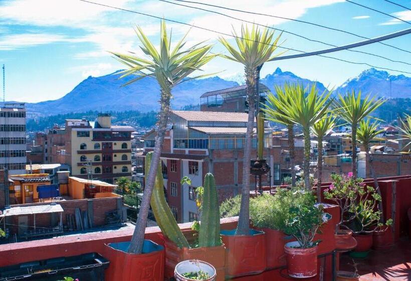 اتاق خانوادگی با سرویس بهداشتی مشترک, Virgen Del Carmen   Huaraz