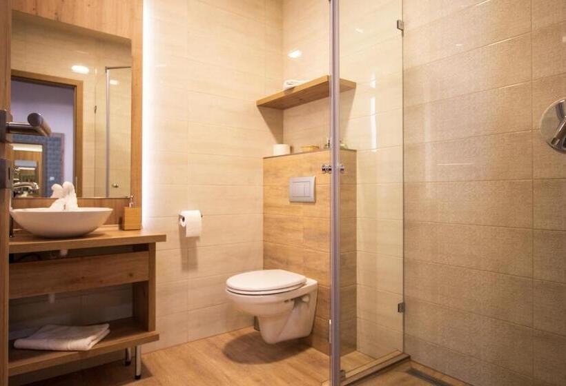 اتاق استاندارد با بالکن, Veres Motel
