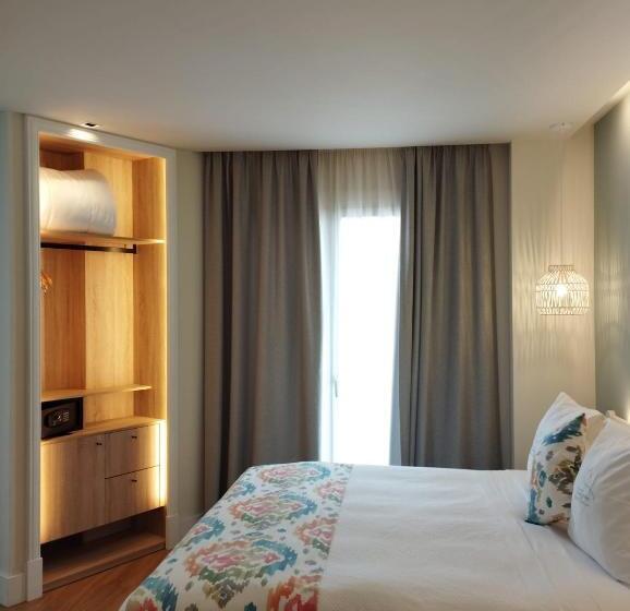 Delüks Oda, La Puerta De Nerja Boutique   Adults Recommended