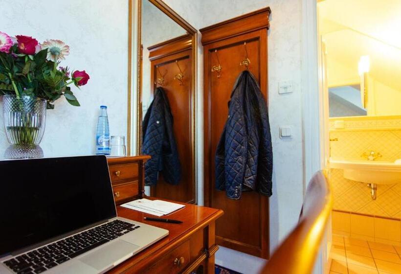 Номер Стандарт Индивидуальный, Boutiquehotel Schloßpalais