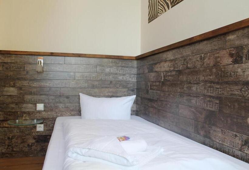 标准单人间, Boutique Hotel Schwarzer Baer