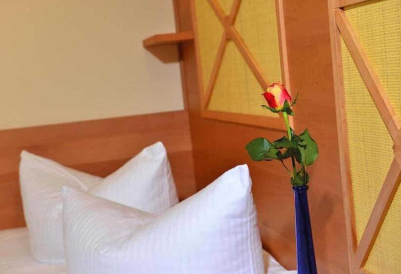 스탠다드 싱글 룸, Strandhotel Seerose