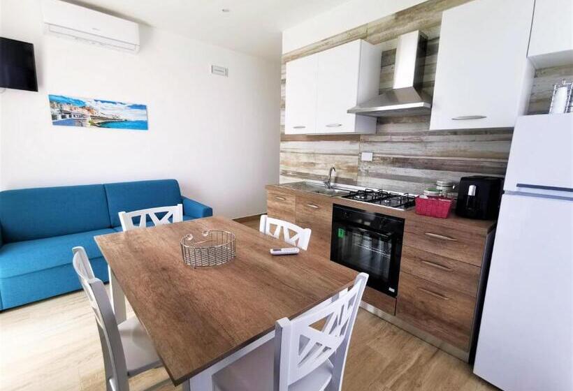 Номер Стандарт Вид на Море, White Apartments & Spa