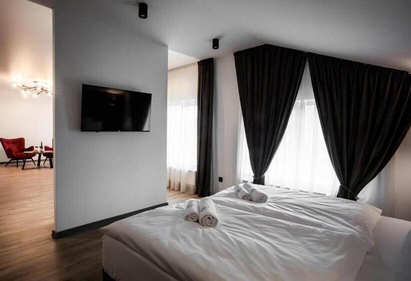 סוויטת סופריור, Premium Club Spa