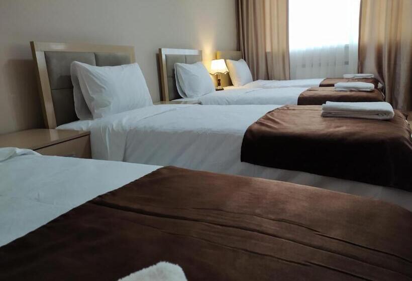 آپارتمان 3 خوابه, Gold Hotel Quba