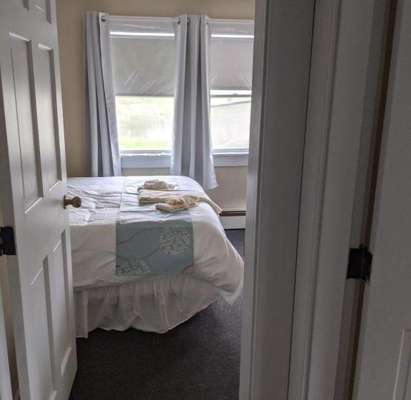 Family Suite, Lake Shore Farm Inn