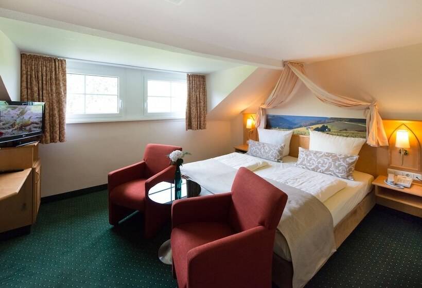 Номер Basic, Akzent Waldhotel Rheingau